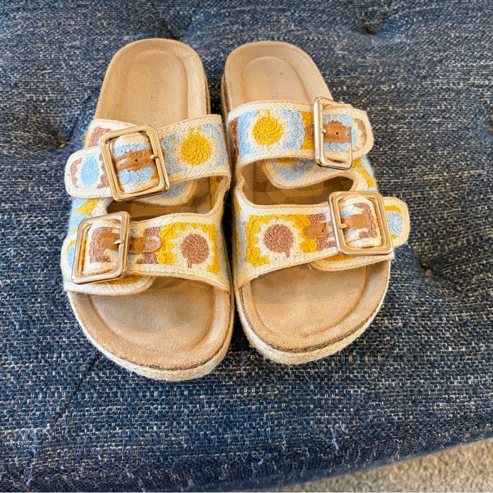 Floral Embroidered Double-Buckle Slide Sandals - Yellow & Blue